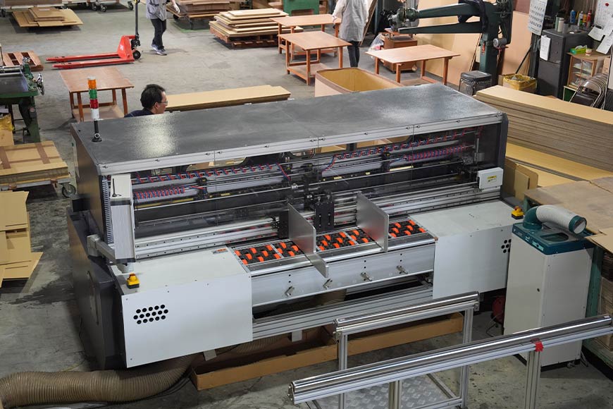 オートボックスメイキングマシン